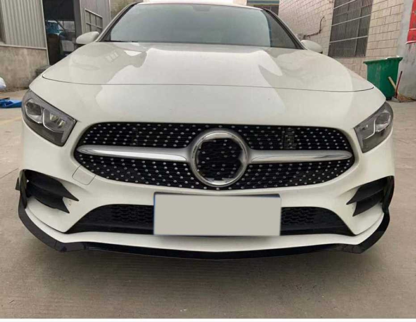 Mercedes-Benz W177 A Serisi 2019+ AMG Görünüm Ön Lip Full Set (7 Parça) 3