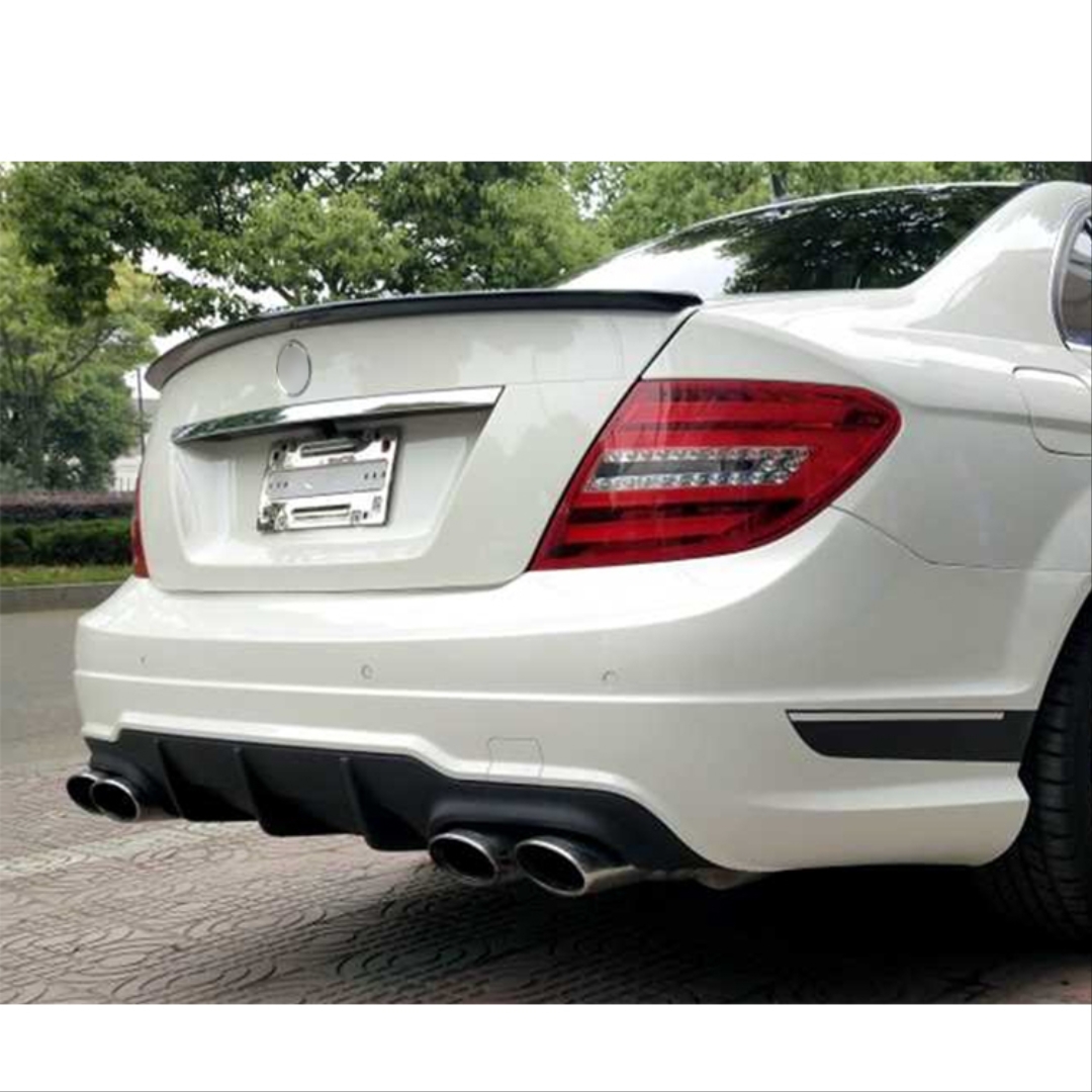 W204 2007-2014 C Serisi için Uyumlu AMG Görünüm Spoiler - Piano Black (Parlak Siyah) 5