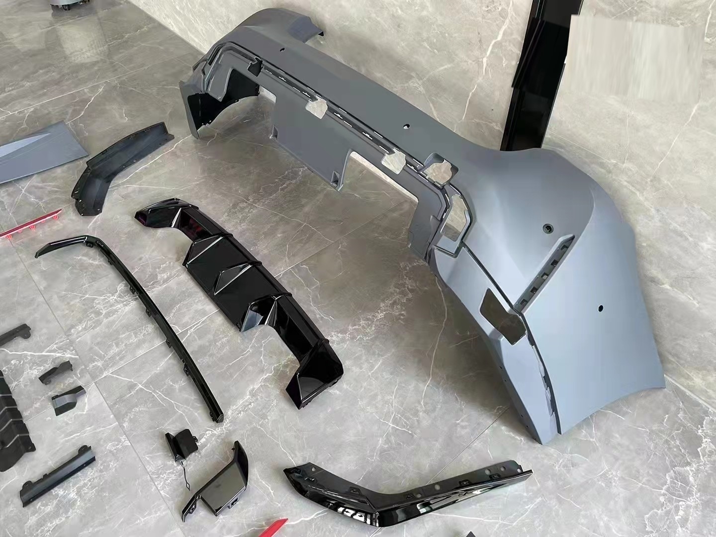 BMW 4 Serisi G22 M4 Body Kit (Ön Arka Tampon Marsıpiyel Panjur) 2 Kapı 4