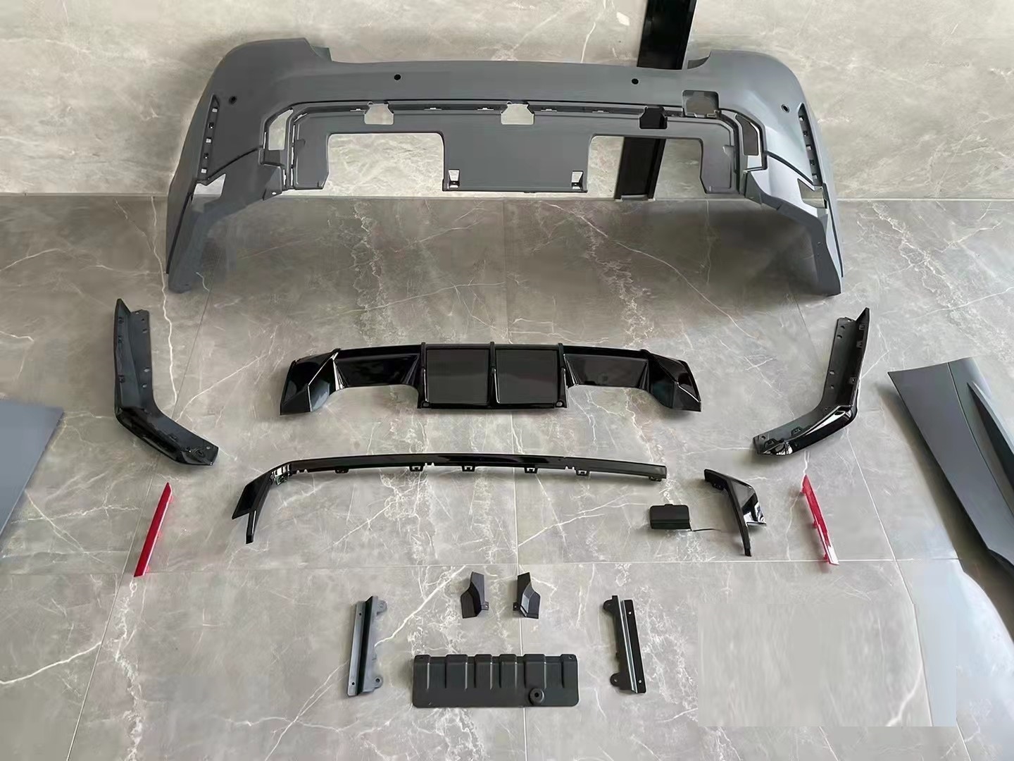 BMW 4 Serisi G22 M4 Body Kit (Ön Arka Tampon Marsıpiyel Panjur) 2 Kapı 5