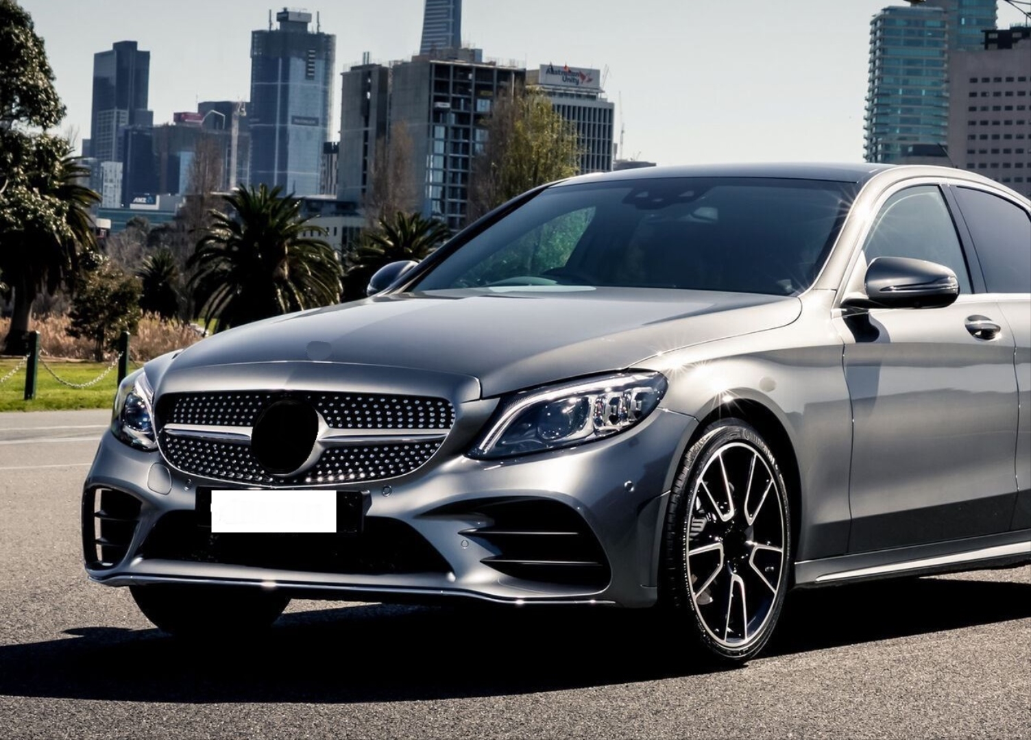 W205 C Serisi için Uyumlu Makyajlı AMG Görünüm Ön Tampon 2