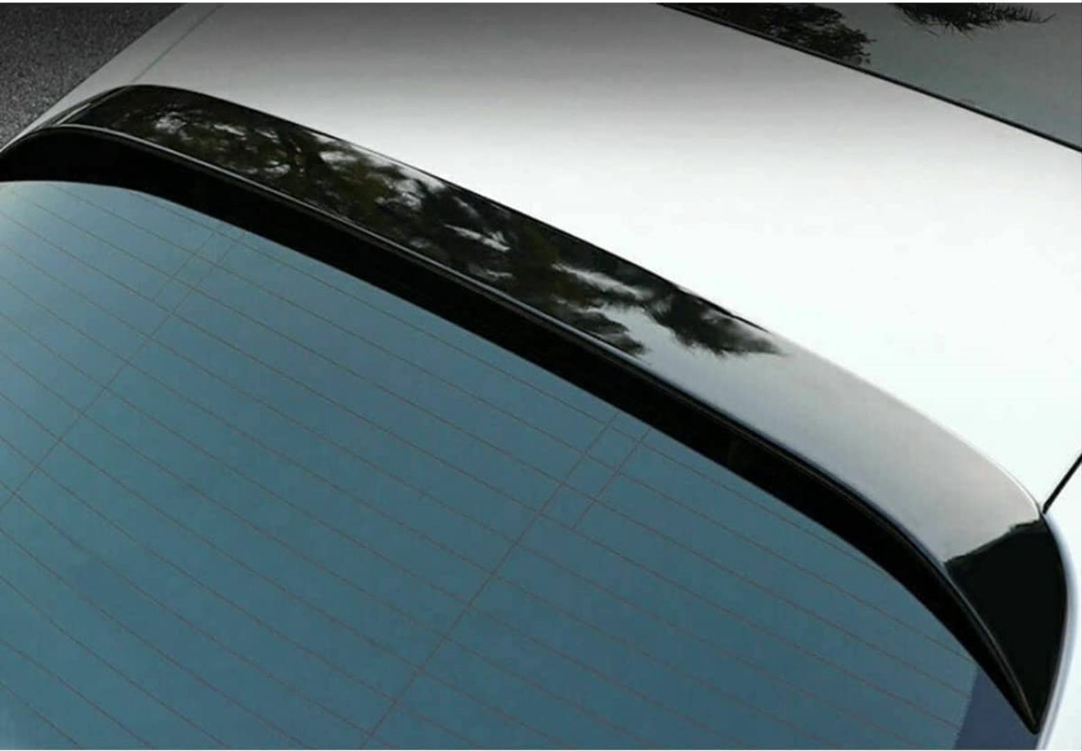 W206 C Serisi 2021+ Cam Üstü Spoiler (Piano Black) 2