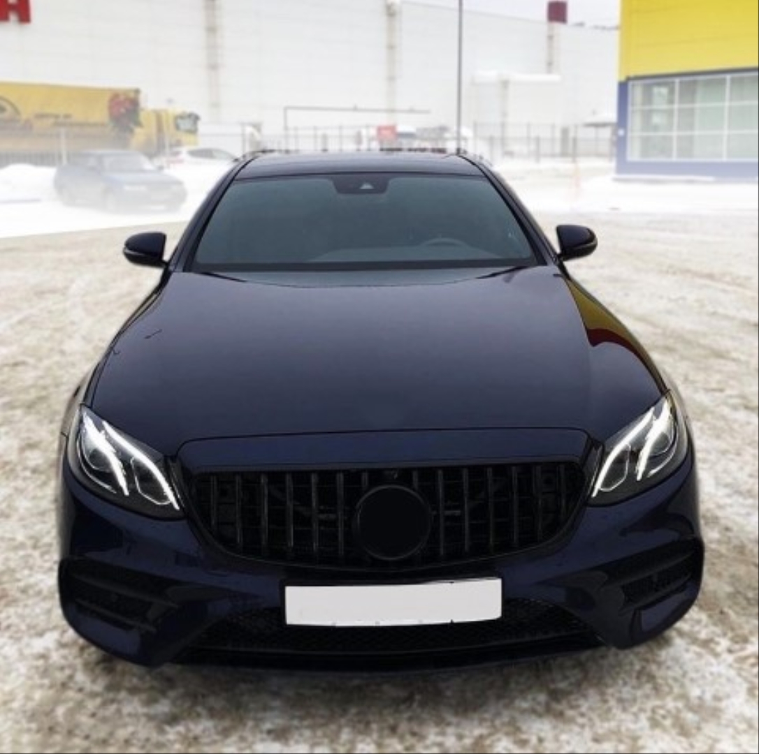W212 Uyumlu 2009-2012 E Serisi GTR Panjur - Siyah 4