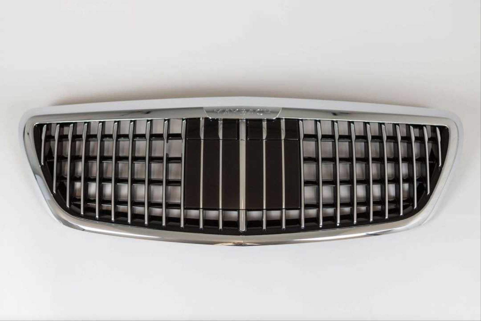 W213 2016-2019 E Serisi Maybach Görünüm Panjur Krom (Exclusive Donanım Uyumlu) 4