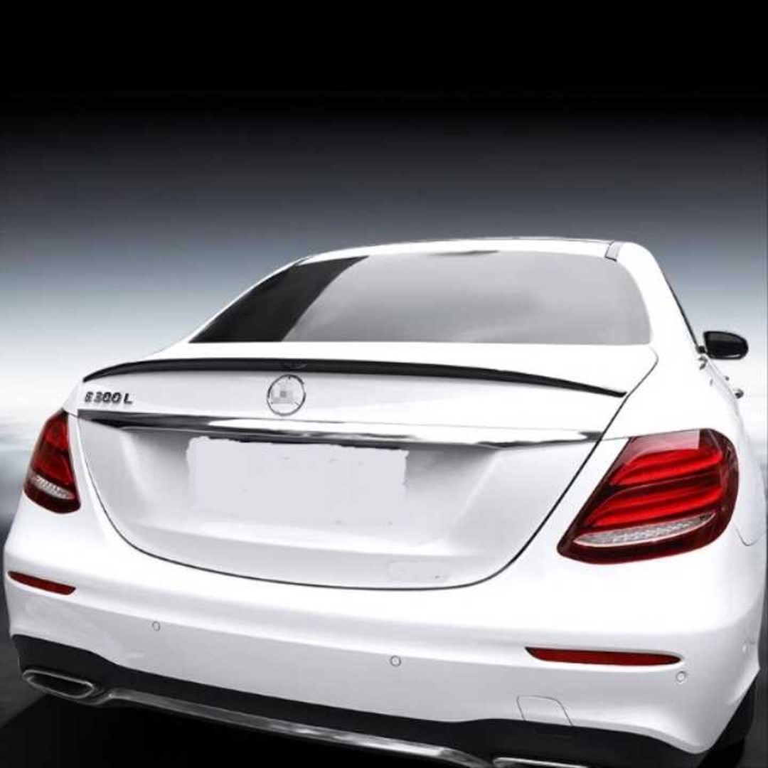 W213 2016-2019 E Serisi İçin Uyumlu Taiwan Stil Spoiler - Piano Black 3