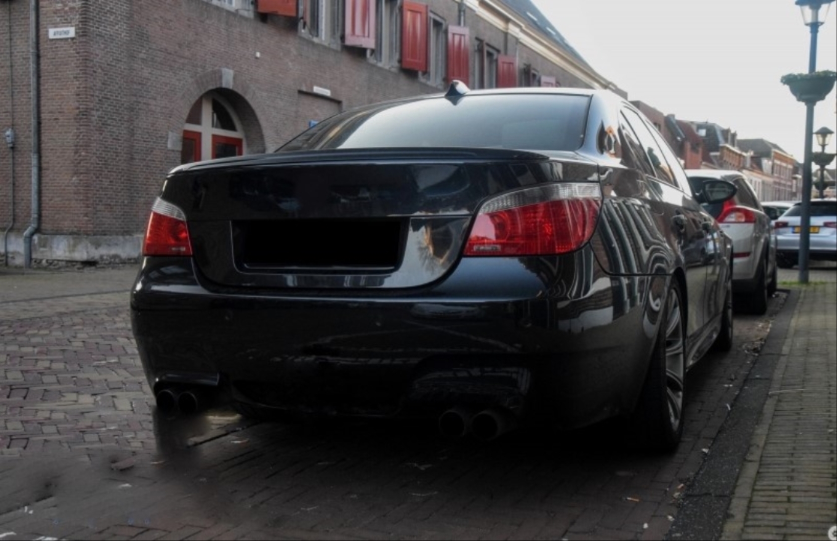 BMW 5 Serisi E60 2005-2010 İçin Uyumlu M5 Görünüm Bagaj Spoiler - Piano Black (Parlak Siyah) 4