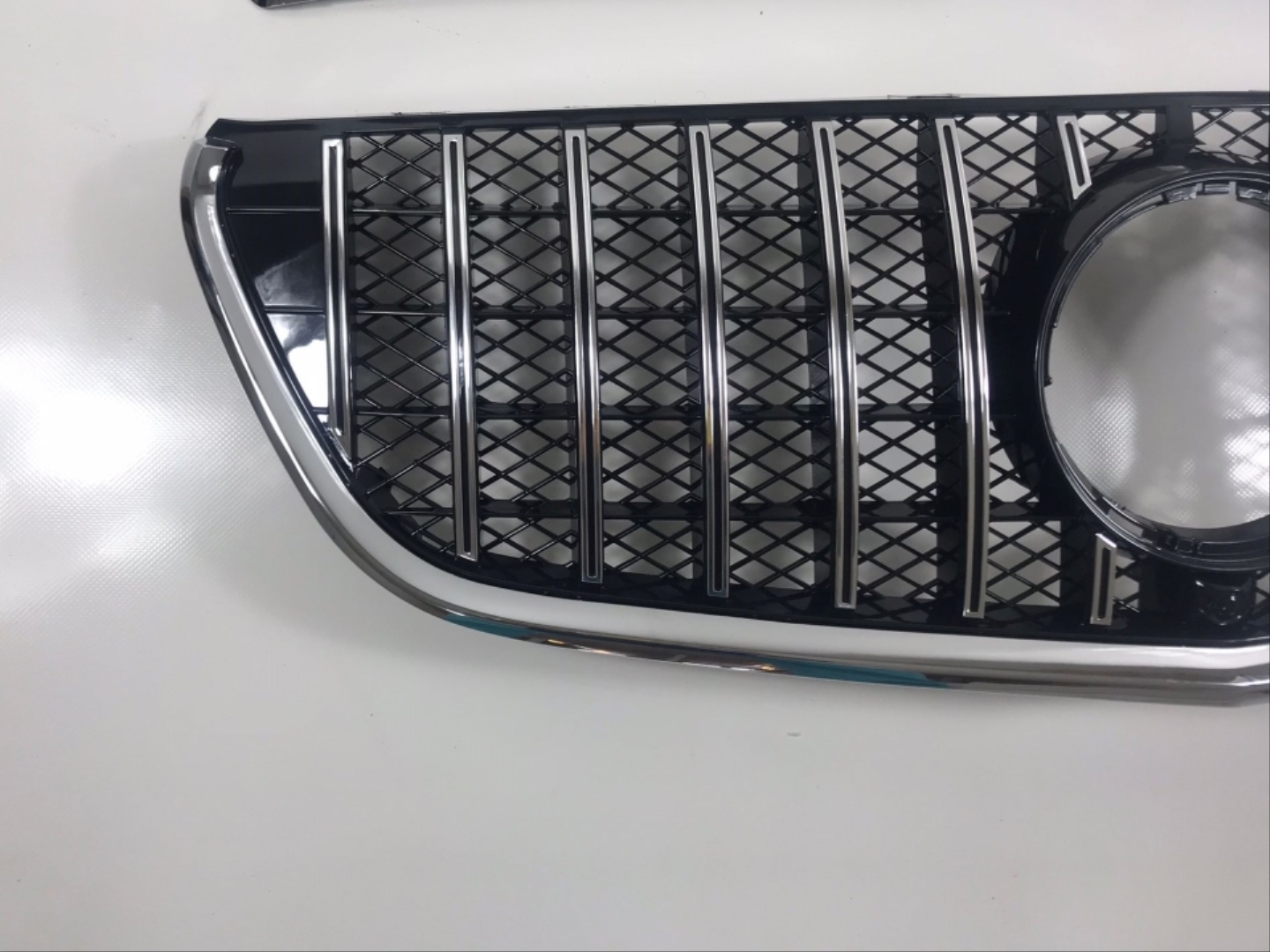 Mercedes-Benz Vito W447 2014-2020 Uyumlu GTR Panjur - Telli Versiyon (Mesh Style) 3