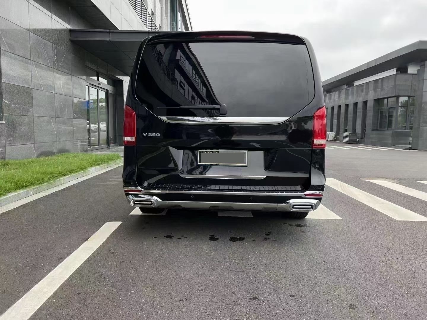 Mercedes-Benz W447 Vito Luxury Body Kit 3