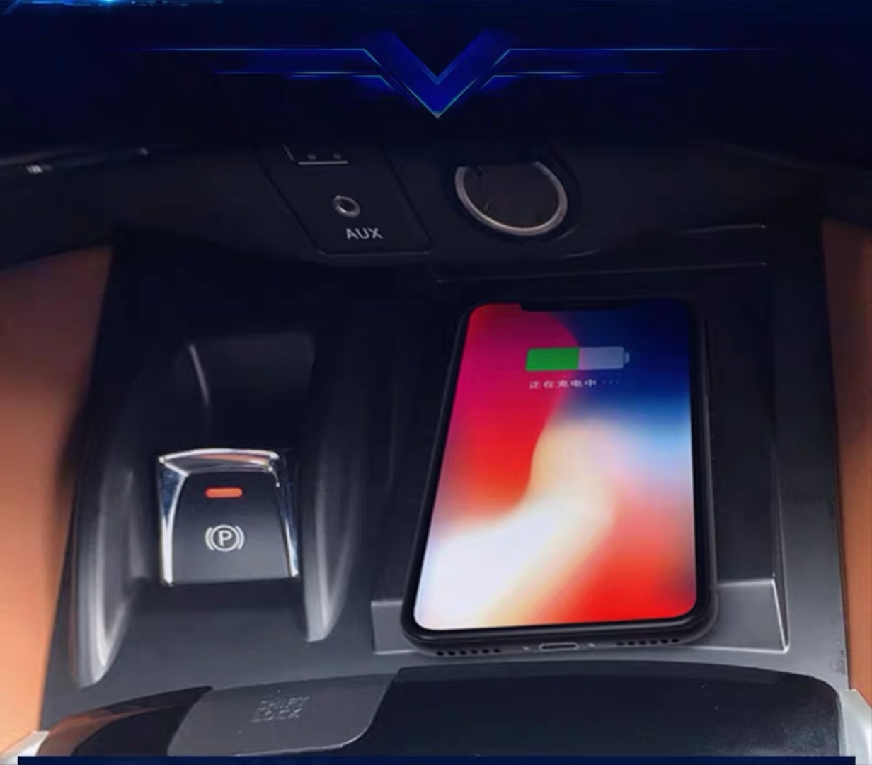 Nissan X-Trail 2014-2017 Uyumlu Kablosuz Telefon Şarj Standı 2