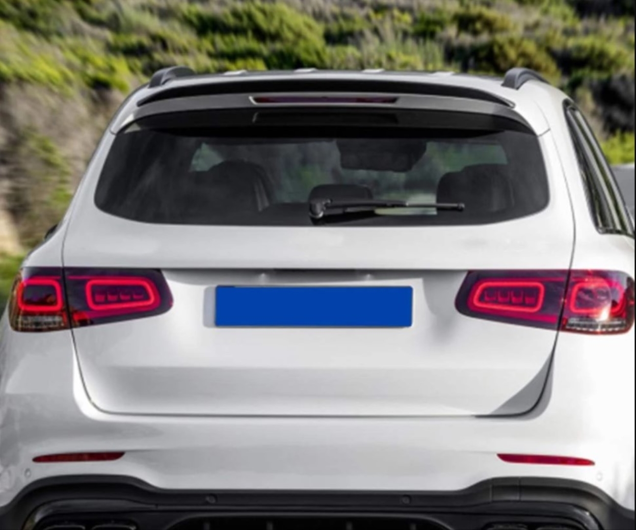 X243 GLC 2020+ GLC43 Spoiler Piano Black (Parlak Siyah) 2