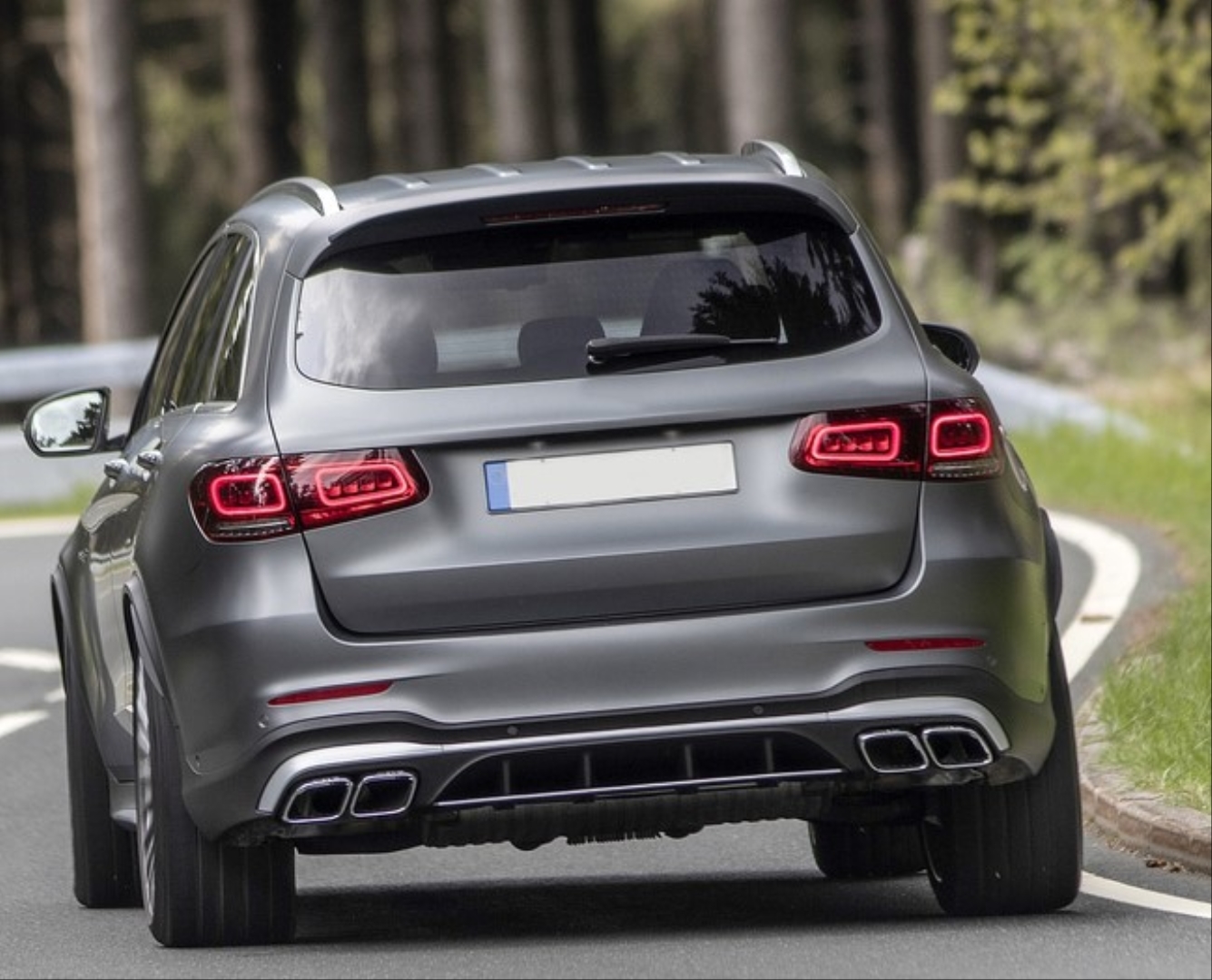 X253 GLC 2020+ İçin Uyumlu Facelift AMG63S Görünüm Body Kit 4