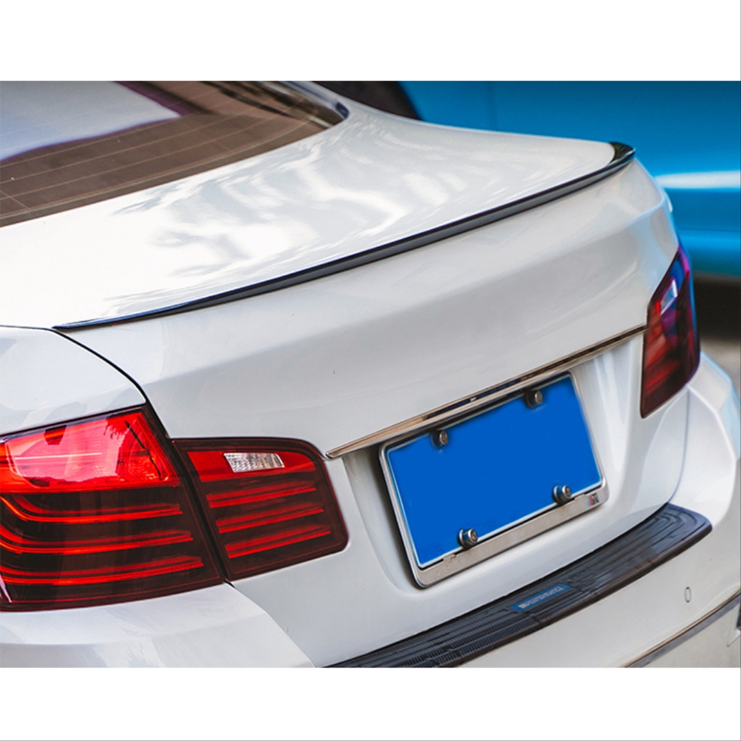 BMW 5 Serisi F10 M5 Spoiler - Piano Black (Parlak Siyah) 4