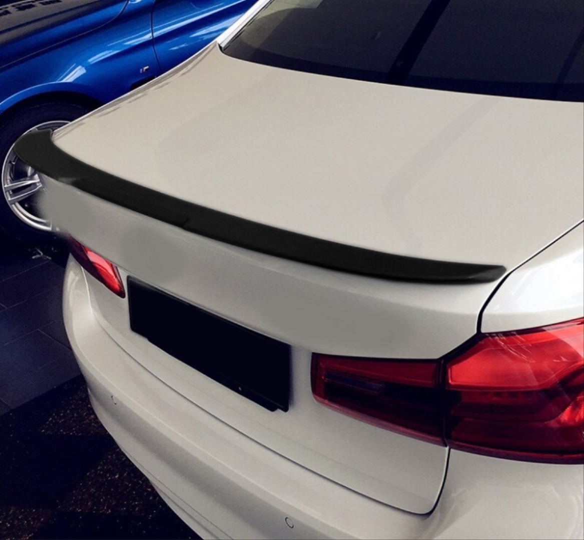 BMW 5 Serisi G30 Uyumlu M4 Görünüm Spoiler - Piano Black (Parlak Siyah) 5