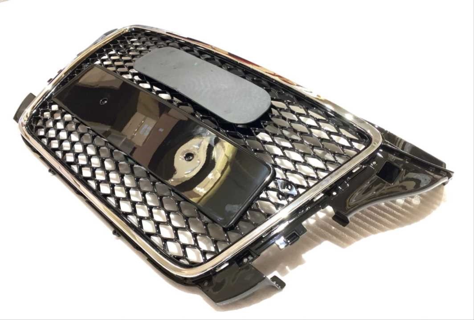 Audi A3 2008-2012 için Uyumlu RS3 Panjur - Krom 3
