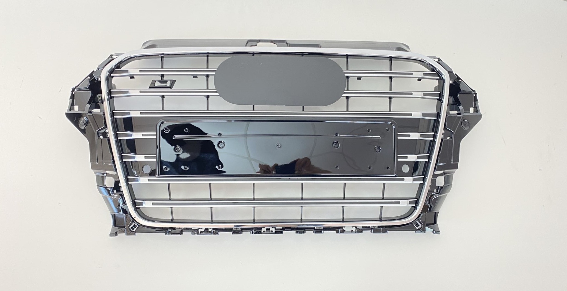 Audi A3 (2013-2016) için Uyumlu Siyah Panjur S3 5