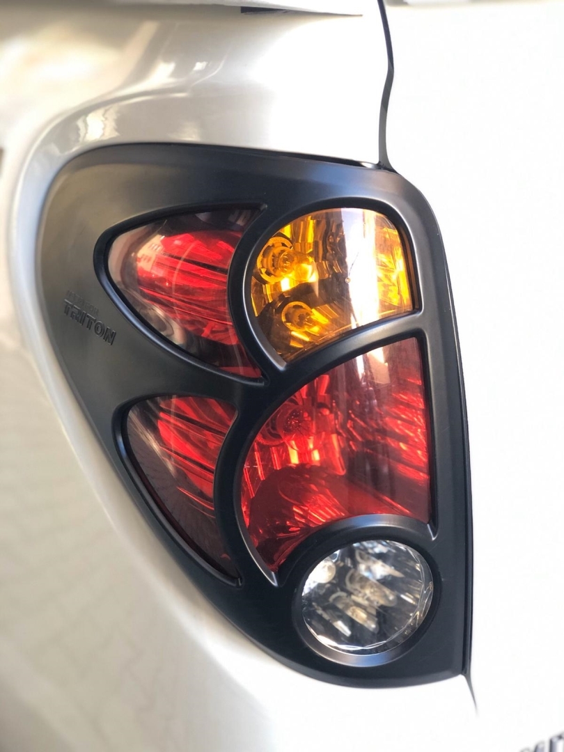 2008 - 2014 Mitsubishi L200 Uyumlu Stop Çerçeve Kaplama Siyah 4