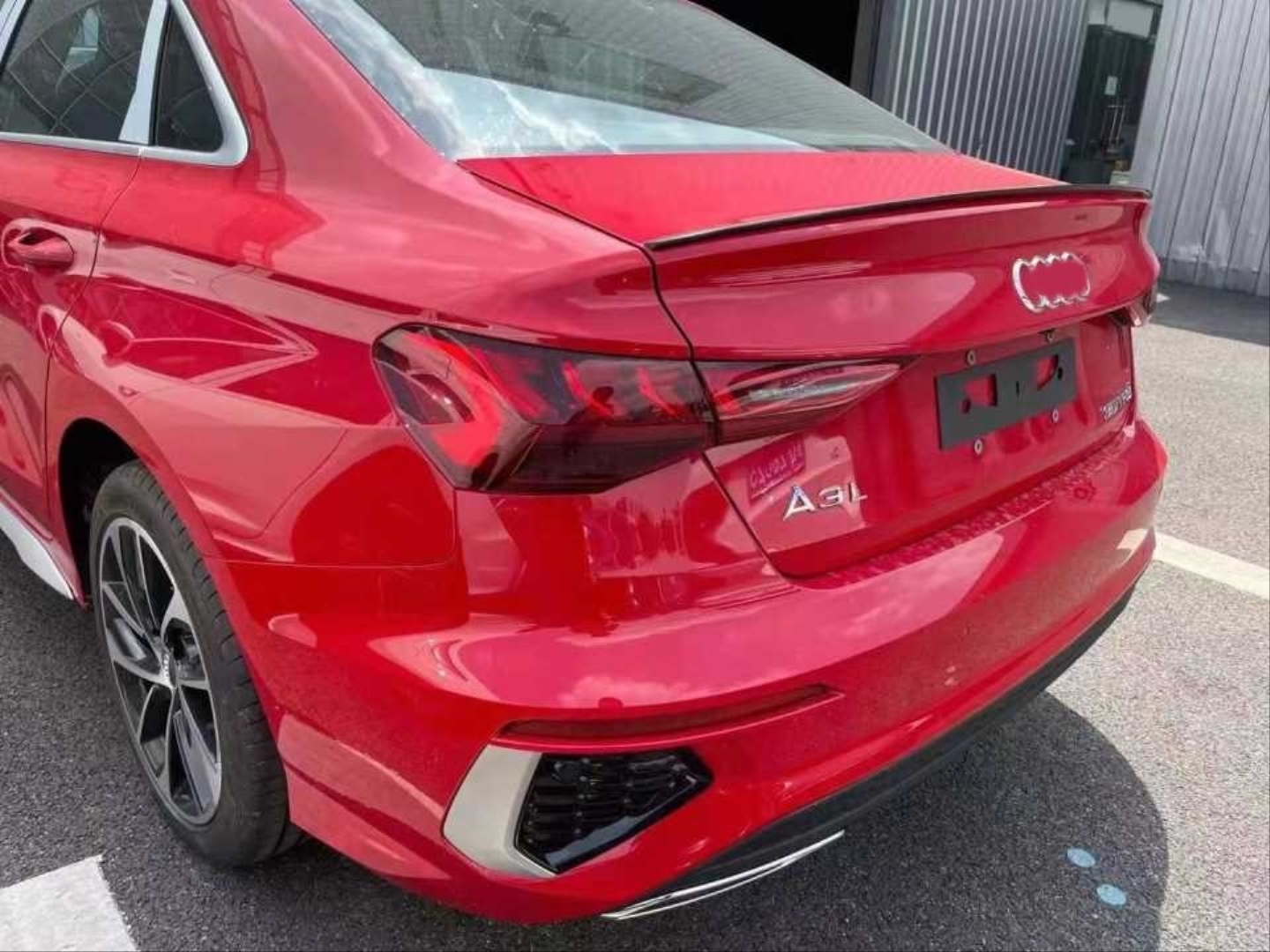 A3 2021+ Sedan İçin Uyumlu S3 Spoiler - Piano Black (Parlak Siyah) 2
