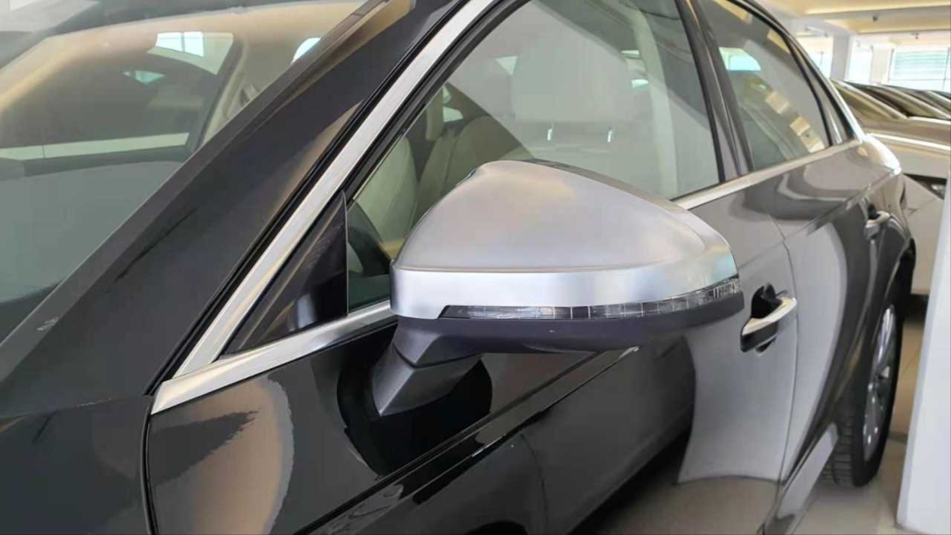Audi A4 - A5 2017+ İçin Uyumlu S-Line Görünüm Ayna Kapağı (Mat Gri) 2
