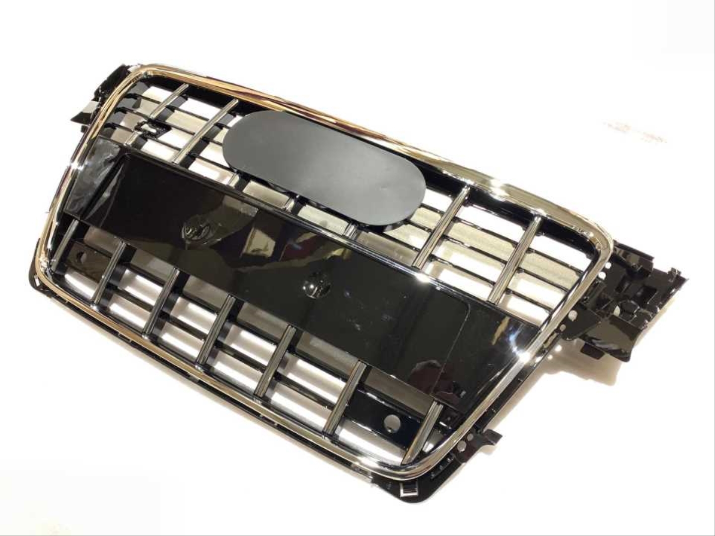 Audi A4 (2008-2012) için Uyumlu S4 Panjur - Siyah 2