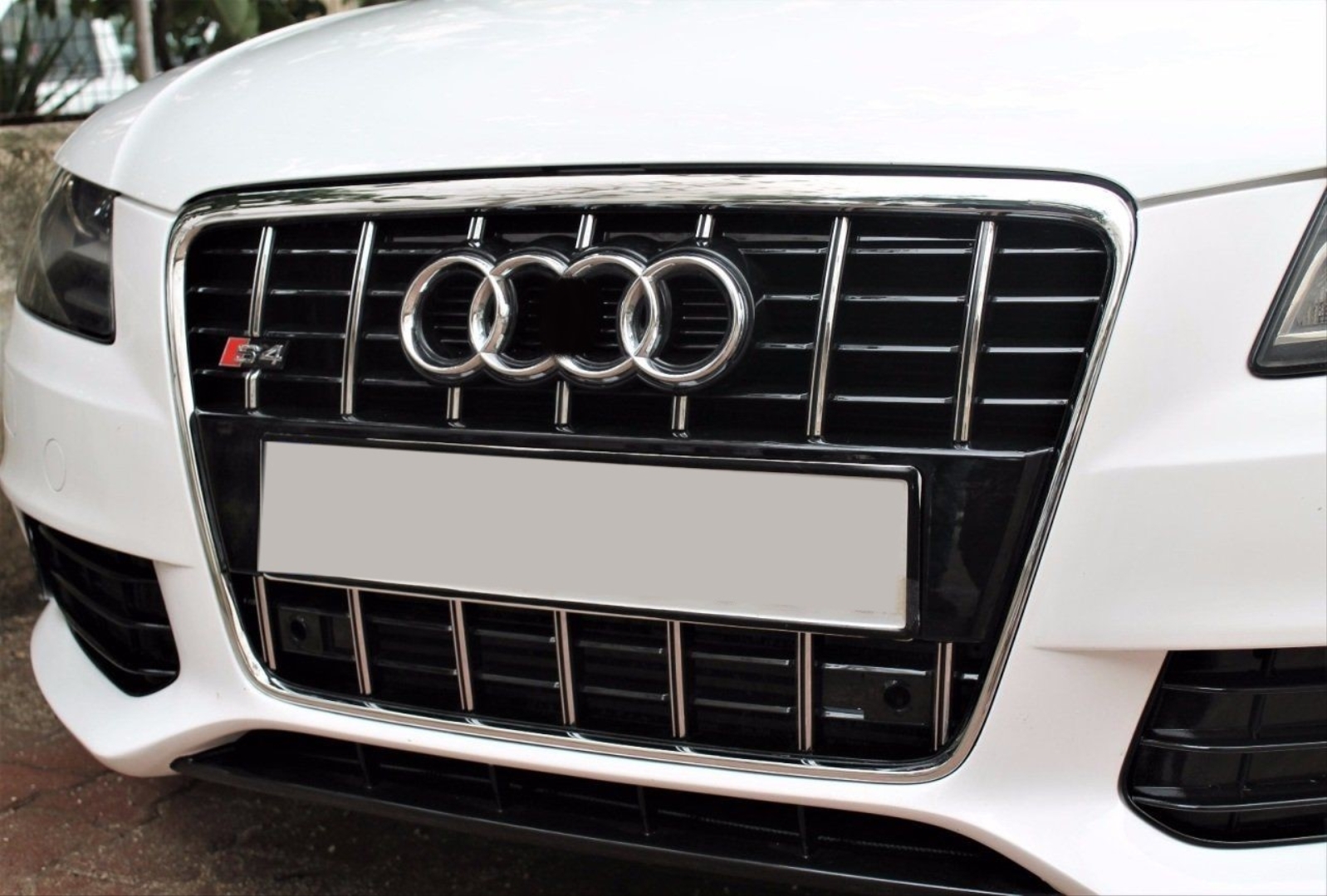 Audi A4 (2008-2012) için Uyumlu S4 Panjur - Siyah 5