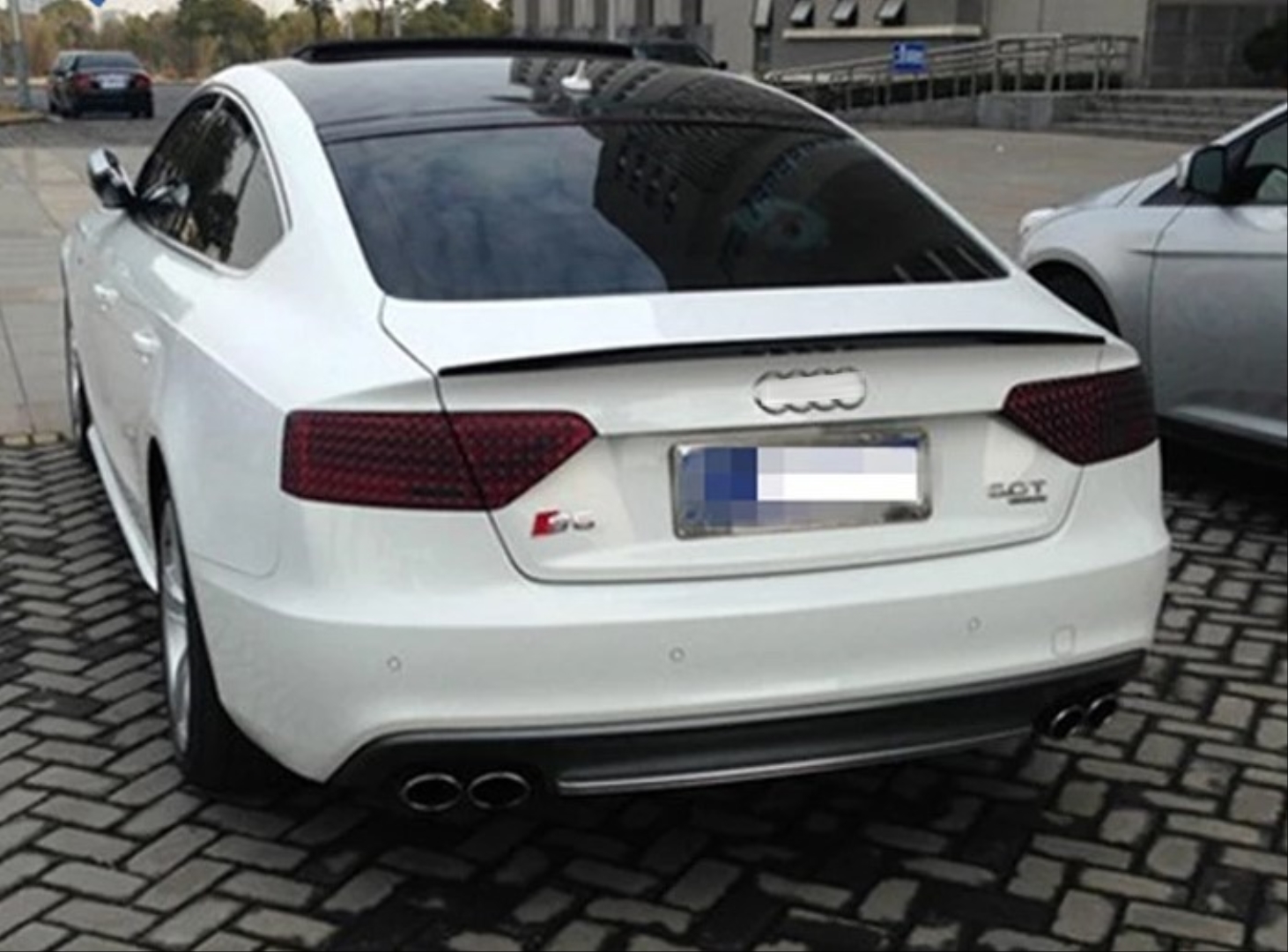 Audi A5 2009-2016 İçin Uyumlu Spoiler - Piano Black (Parlak Siyah) 2