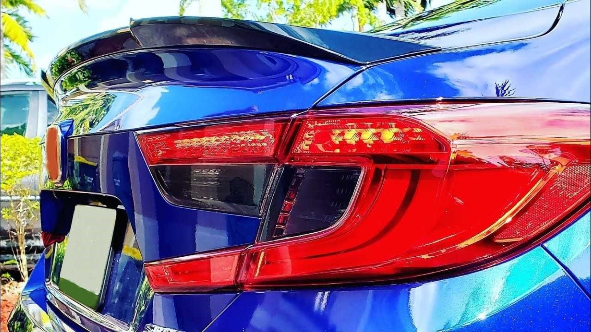 Honda Accord 2020+ Için Uyumlu M Spoiler - Piano Black (Parlak Siyah) 2