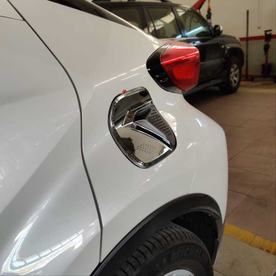 Toyota C-HR 2016-2019 İçin Uyumlu Depo Kapağı Kaplama 2