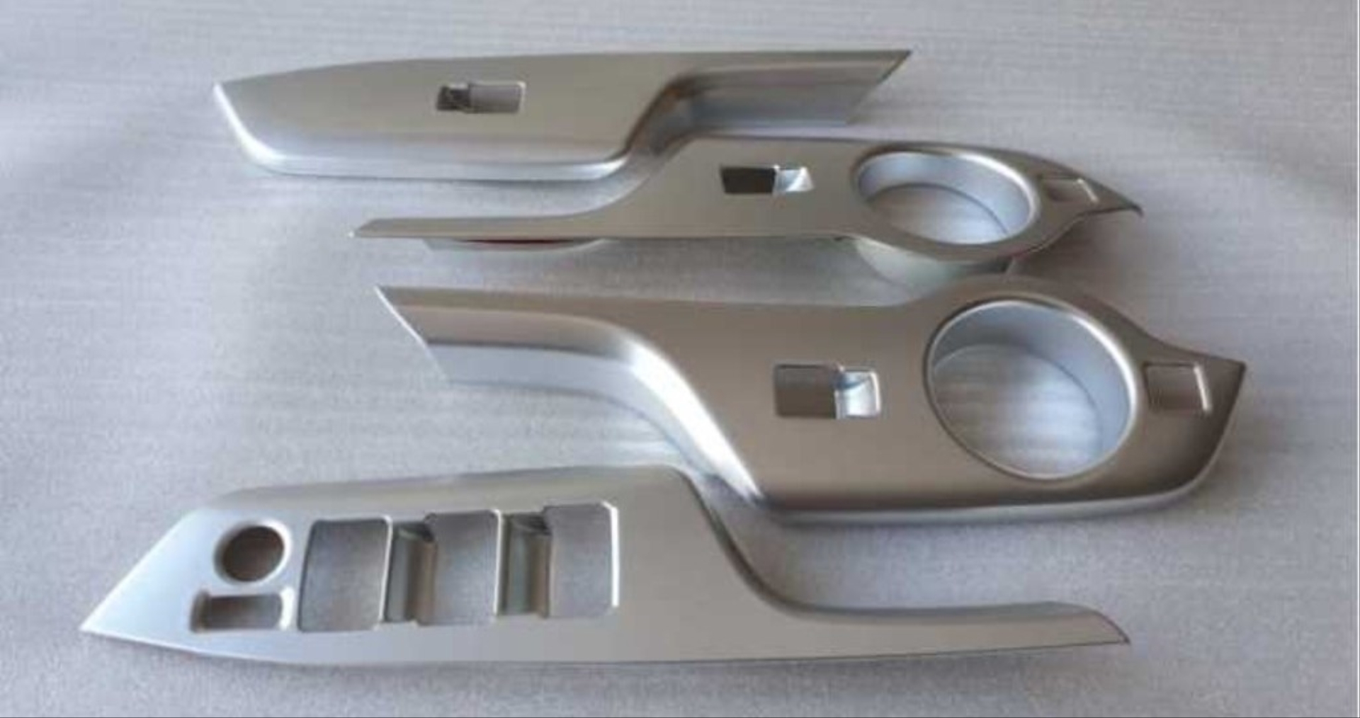 C-HR 2016-2019 İçin Uyumlu Kapı Kolçak Kaplama Silver (Advance Model) 2