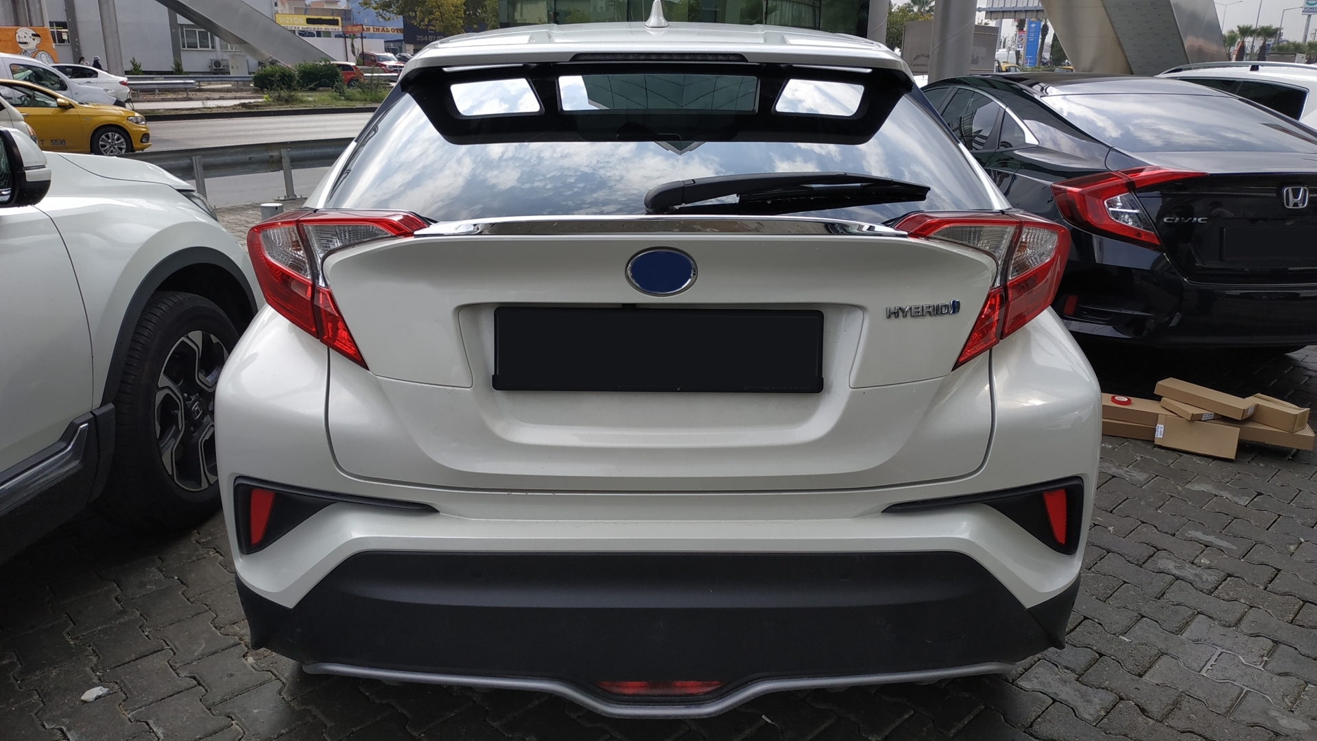Toyota C-HR 2016-2019 Uyumlu Nikelaj Spoiler 5