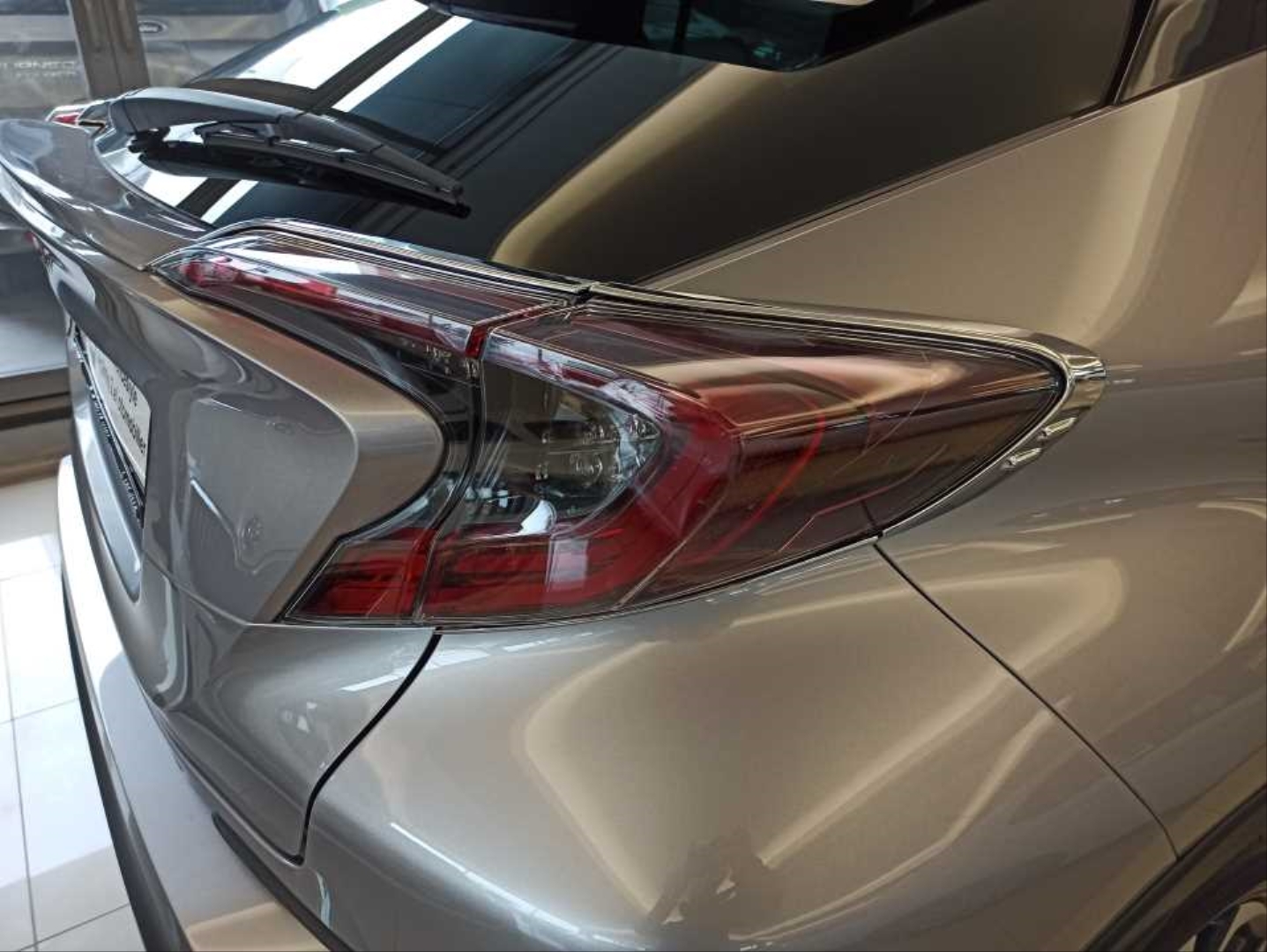 Toyota C-HR 2016-2019 için Uyumlu Stop Kaplama - Nikelaj 2