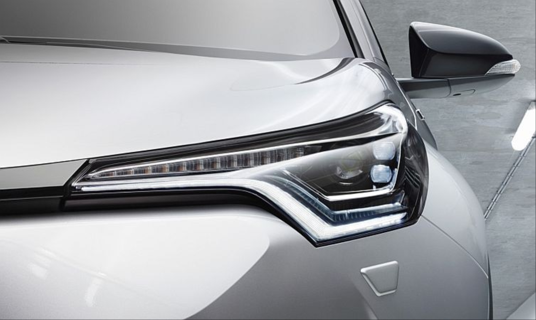 C-HR 2018+ UYUMLU ANİMASYONLU LED FAR 2