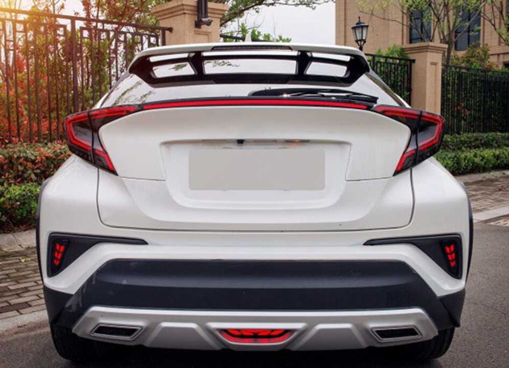 C-HR İçin Uyumlu LED Spoiler 3