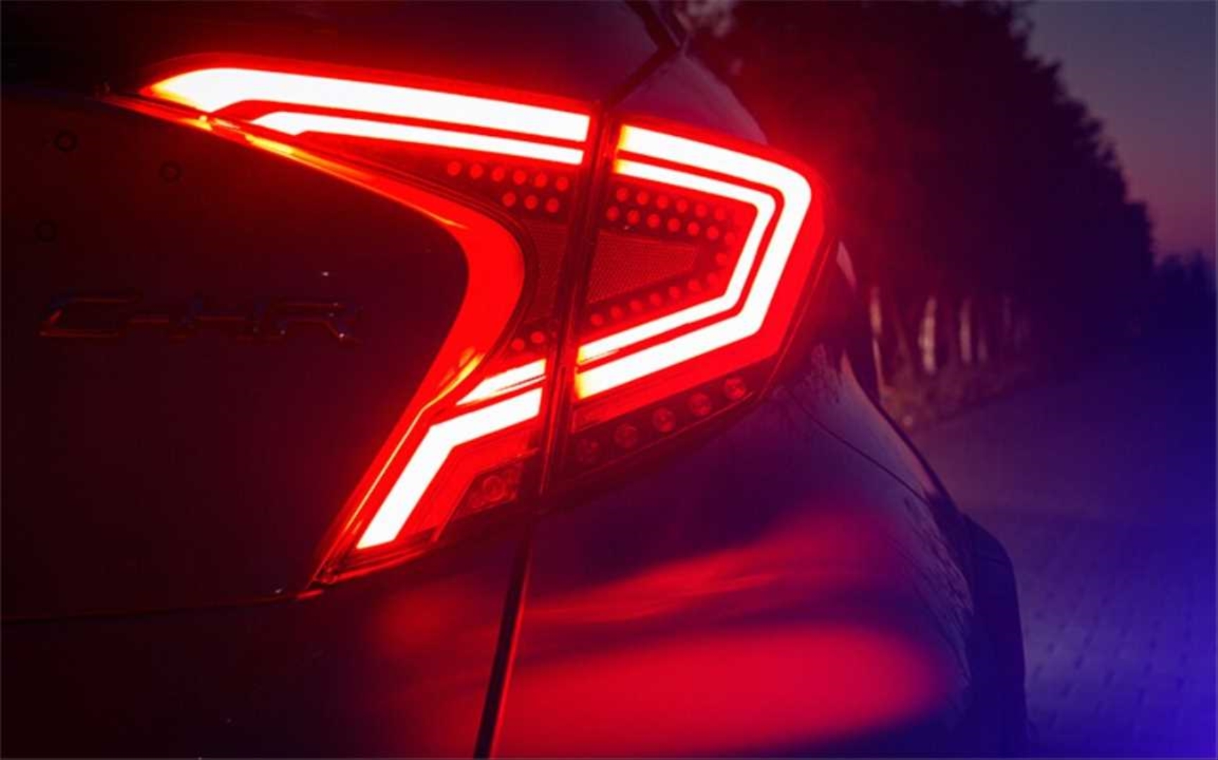 Toyota C-HR Uyumlu LED Stop - Kırmızı (2016-2019) (Makyajsız Kasa için) 2