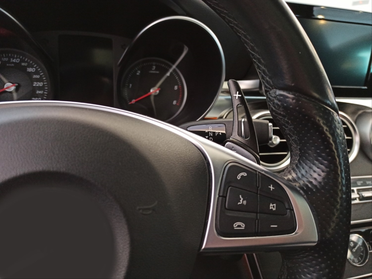 Mercedes-Benz GLC Serisi İçin Uyumlu Paddle Shift (F1 Kulakçık) Siyah 4