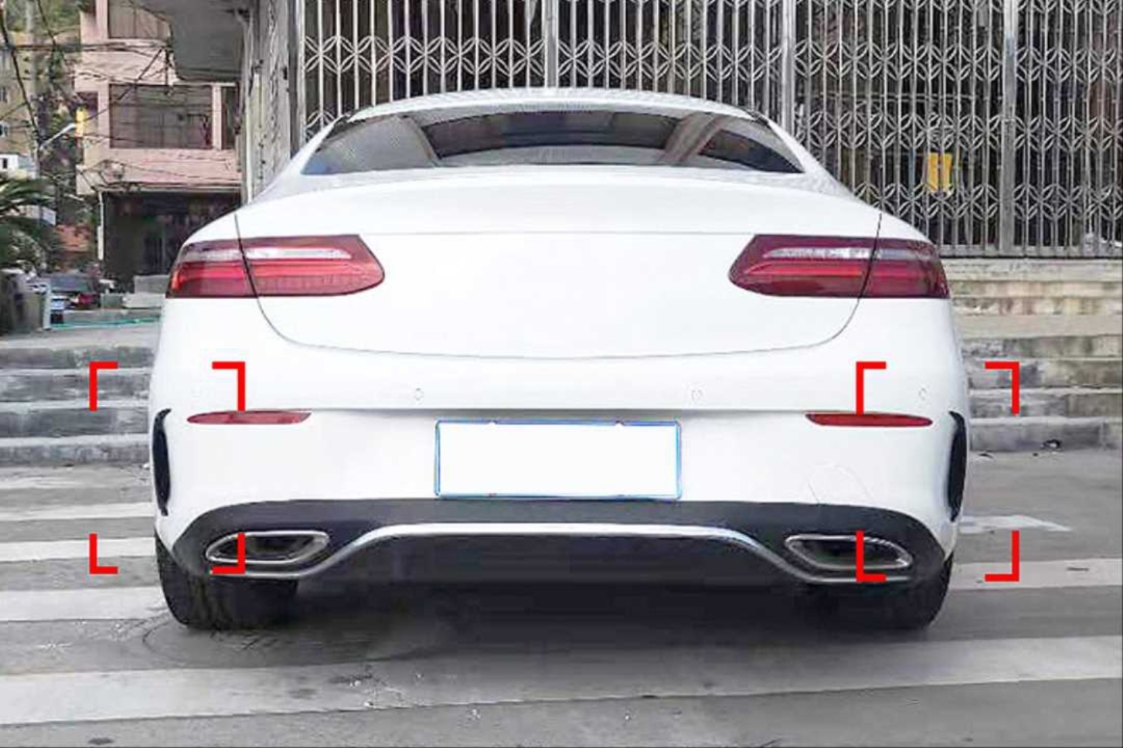 C238 E Serisi E Coupe İçin Arka Tampon Bıçakları 5