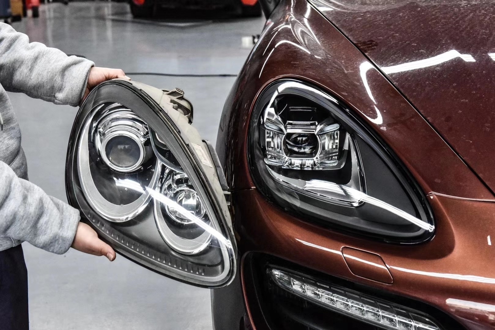 Porsche Cayenne 2011-2014 Uyumlu Facelift LED Far (2018+ Görünüm) 4