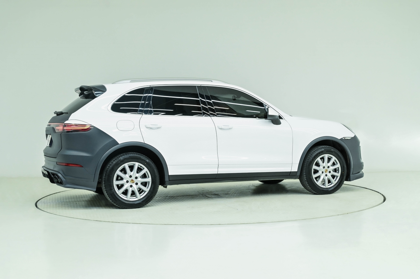 Porsche Cayenne 2011-2014 için Uyumlu 2019+ Bagaj Facelift 3