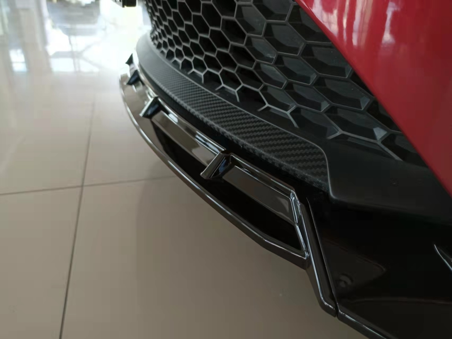 Honda Civic 2020+ İçin Uyumlu RS Ön Lip Piano Black (Parlak Siyah) 4