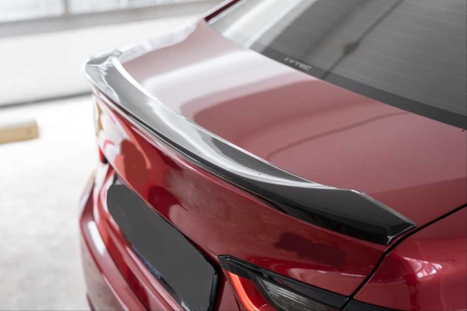 Honda Civic 2020+ İçin Uyumlu RS Spoiler - Piano Black (Parlak Siyah) 2