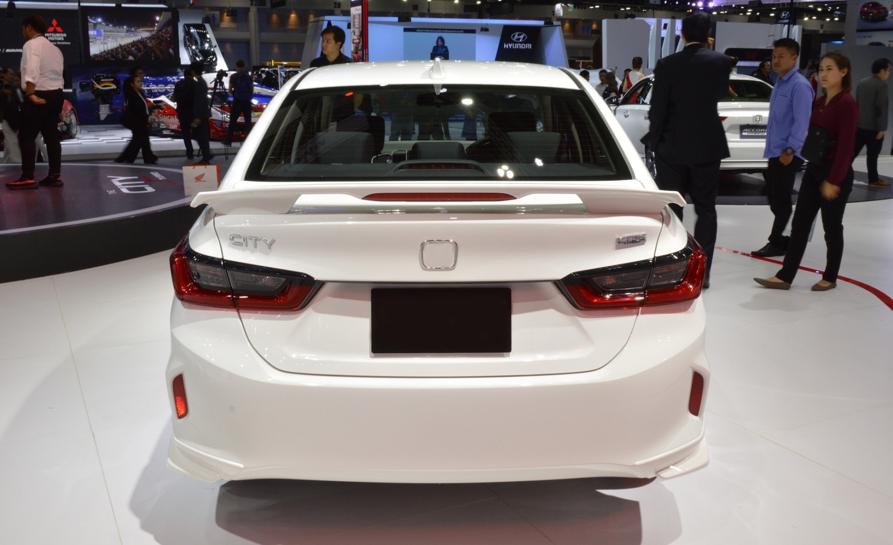 Honda City 2020+ Uyumlu Spoiler - Piano Black (Parlak Siyah) 4
