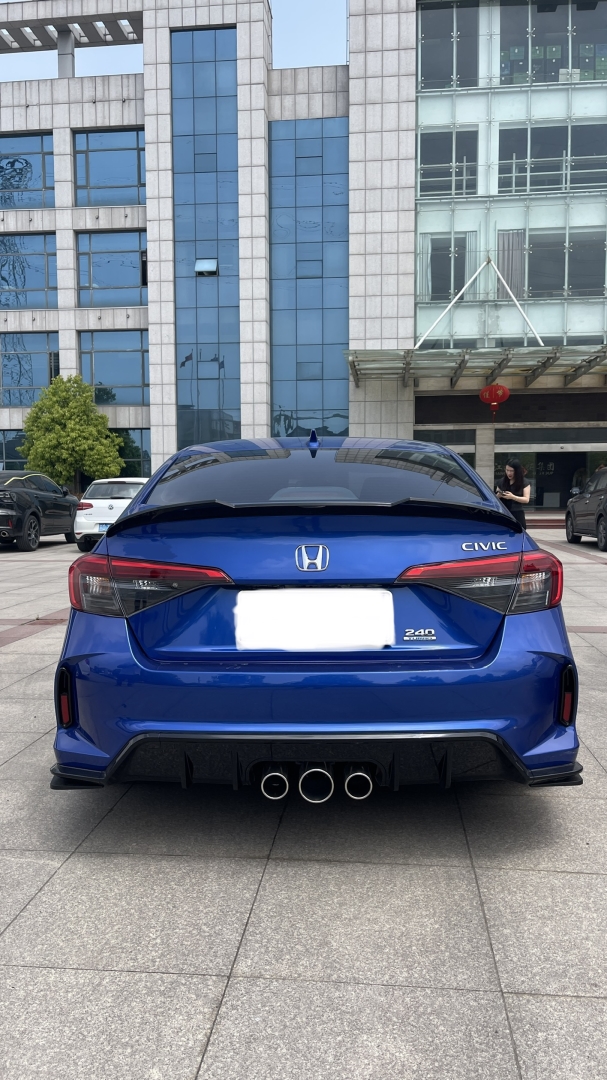Civic 2022+ İçin Type-R Body Kit 4