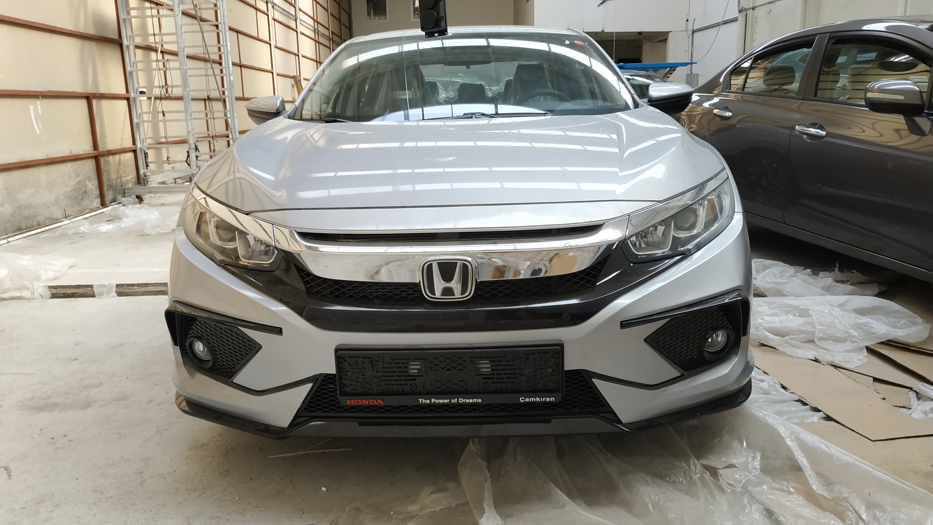 Civic Concept Model Ön Tampon Ek Piano Black Detaylı 2