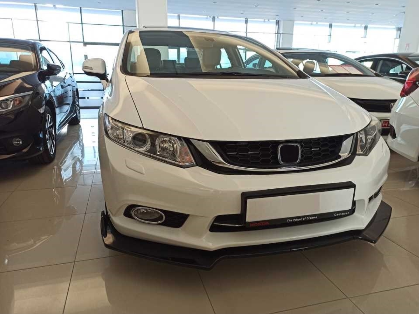 Honda Civic FB7 2012-2015 İçin Uyumlu Ön Lip 2