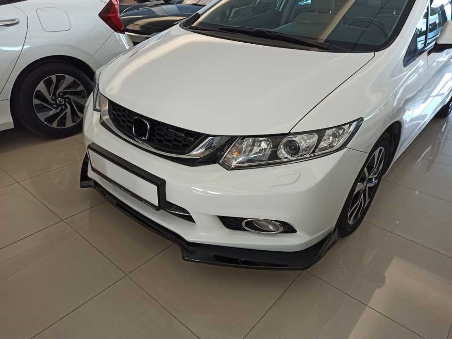 Honda Civic FB7 2012-2015 İçin Uyumlu Ön Lip 5