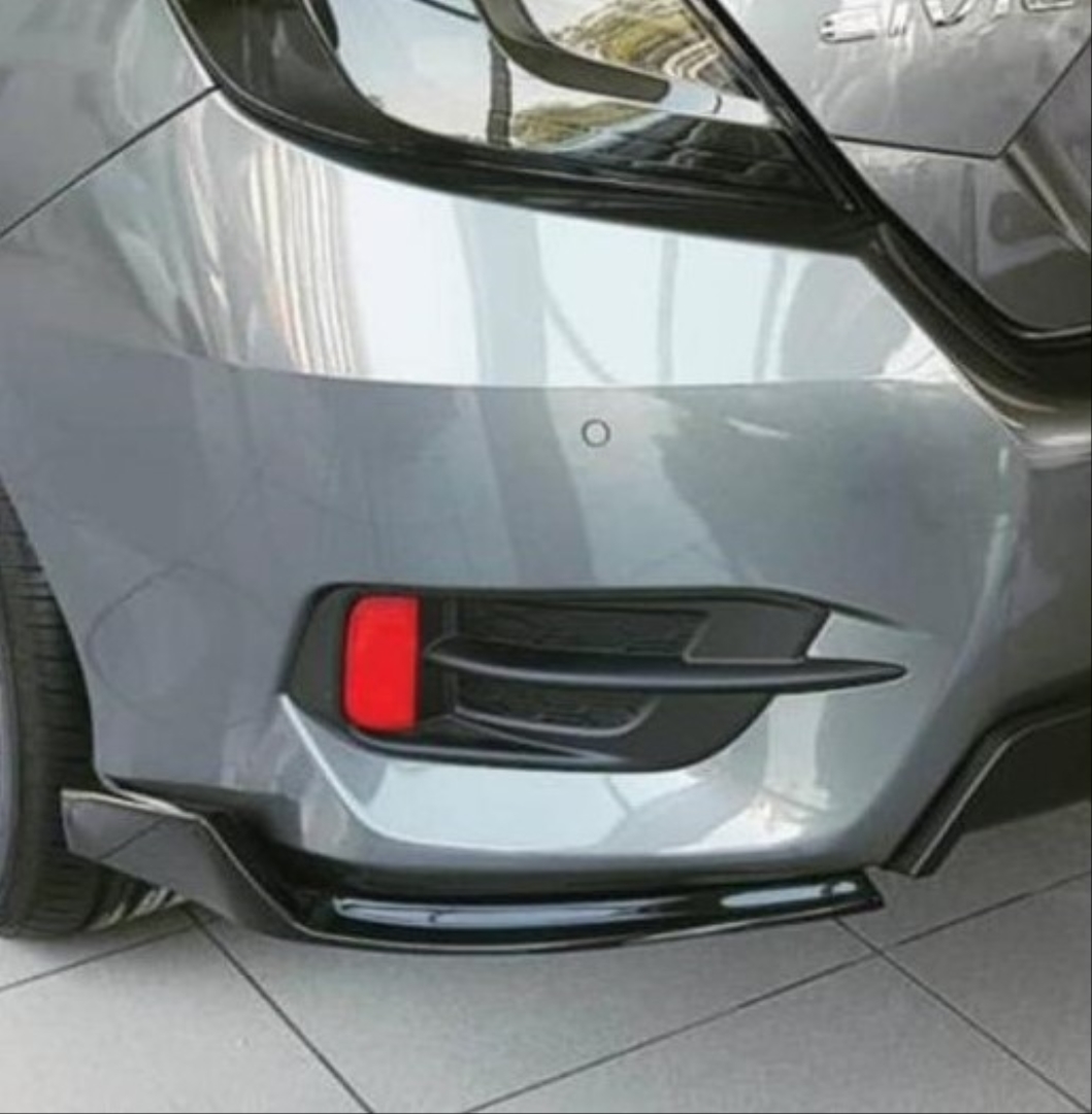 Honda Civic FC5 2016-2020 İçin Uyumlu Arka Çıkıntılı Flap Piano Black 3