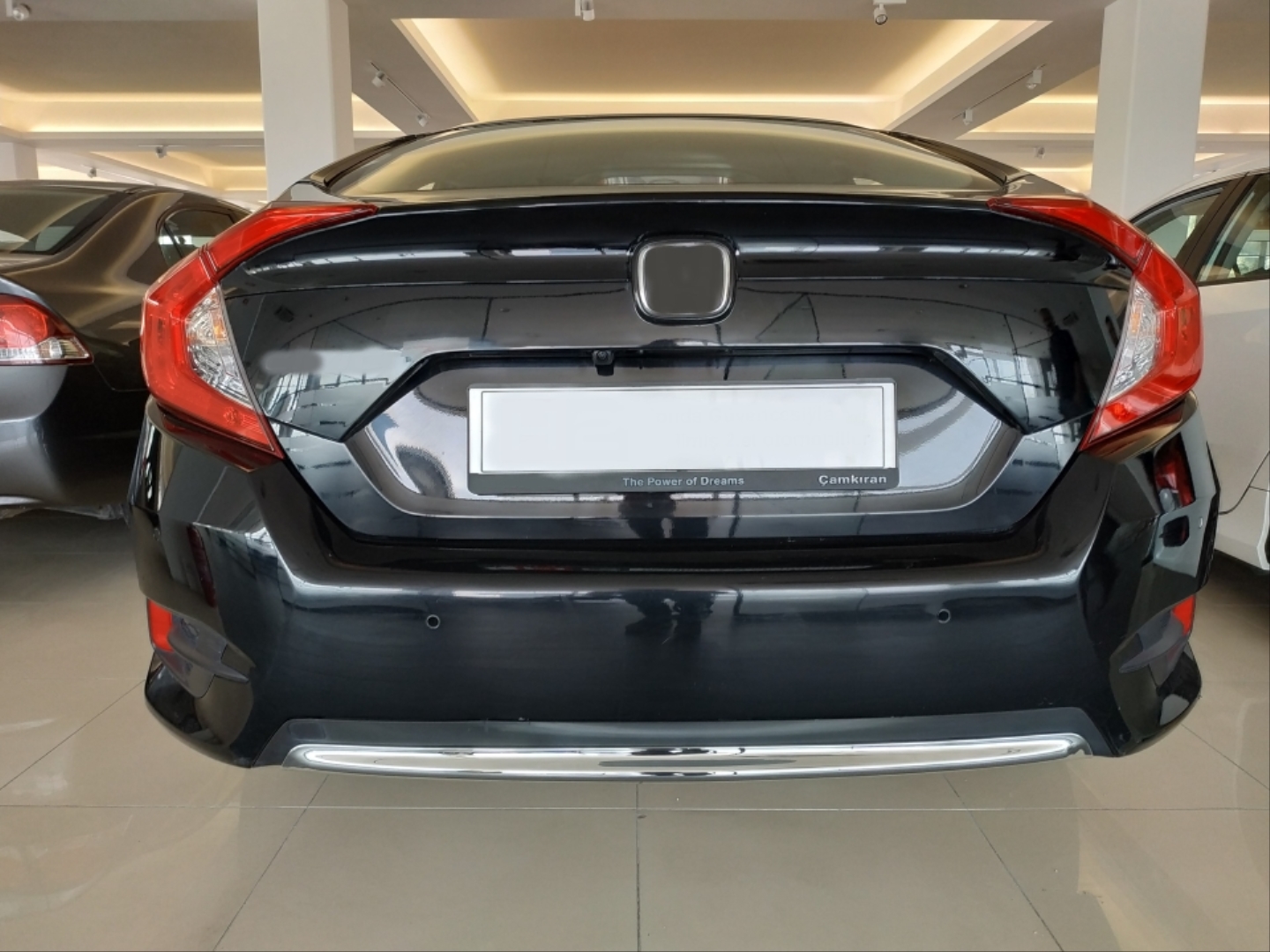 Honda Civic FC5 (2016-2020) Uyumlu Arka Tampon Alt Çıta Nikelaj 3