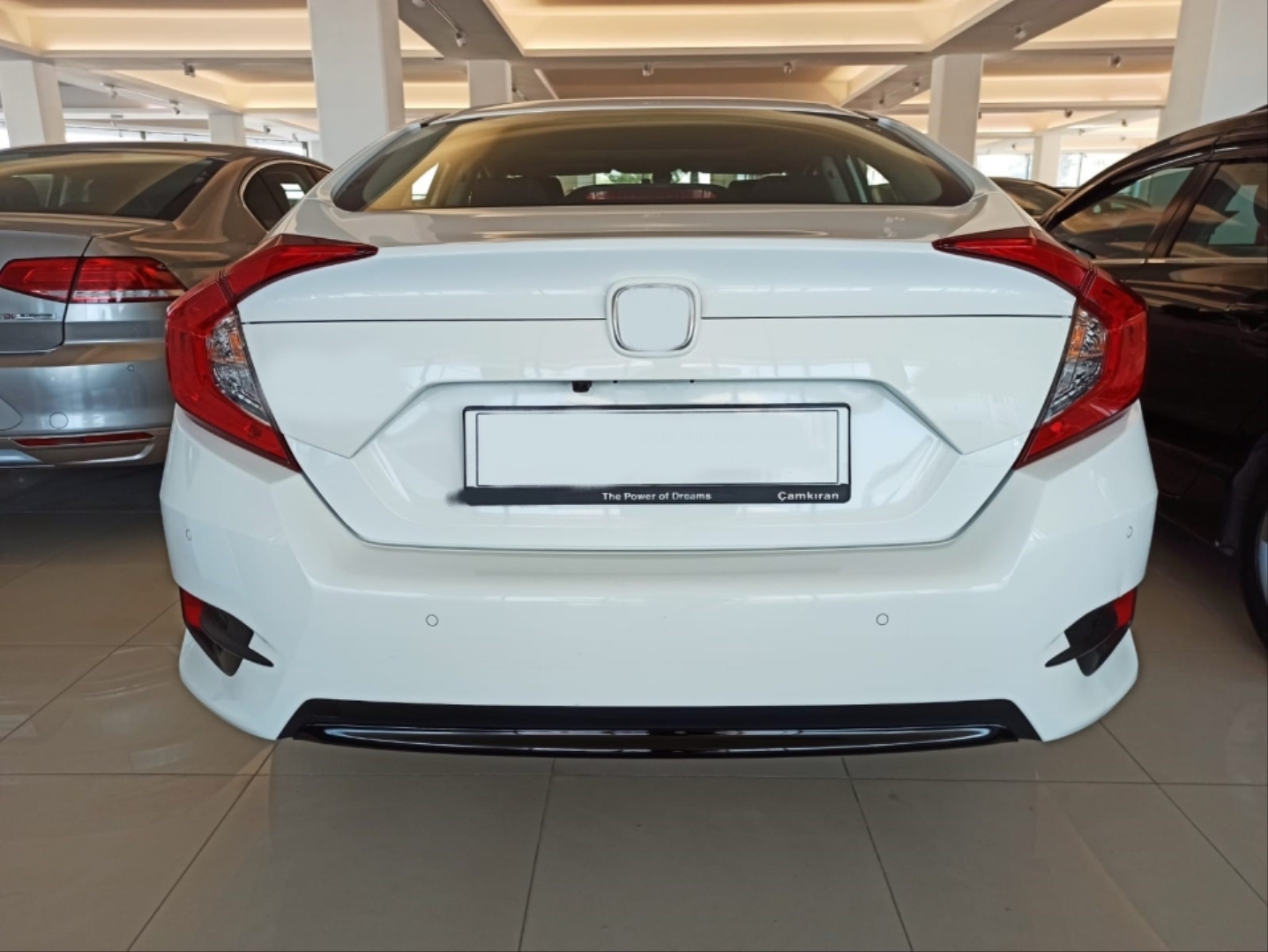 Civic FC5 2016-2020 İçin Uyumlu Arka Tampon Alt Çita Piano Black 3