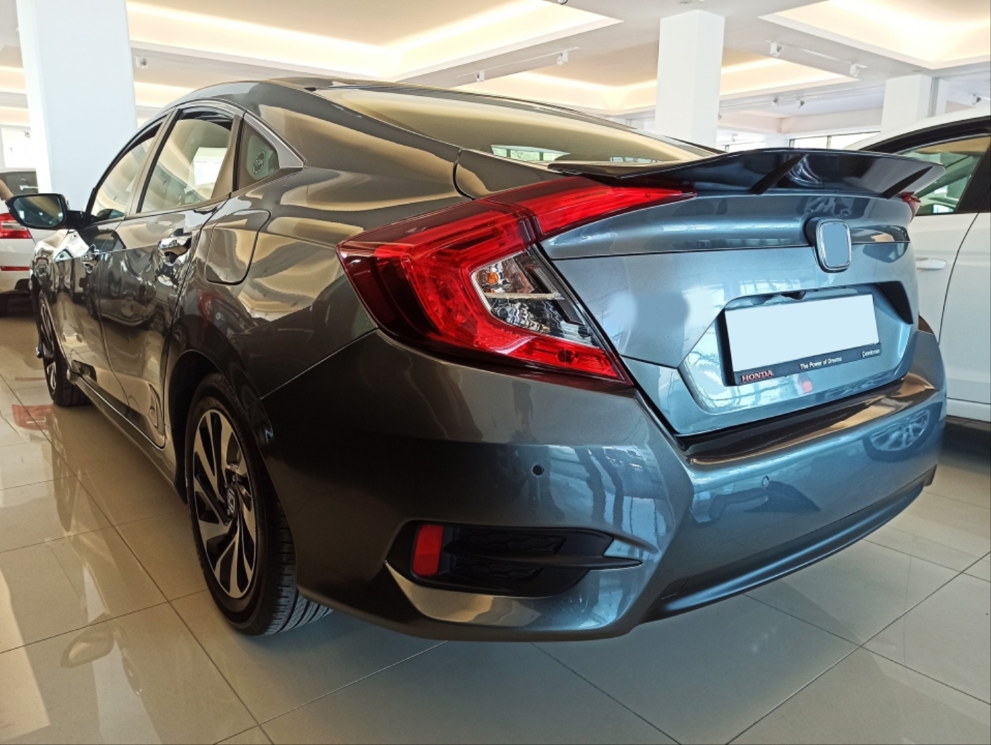 Civic FC5 (2016-2020) Uyumlu DTO Model Spoiler (Parlak Siyah) 2