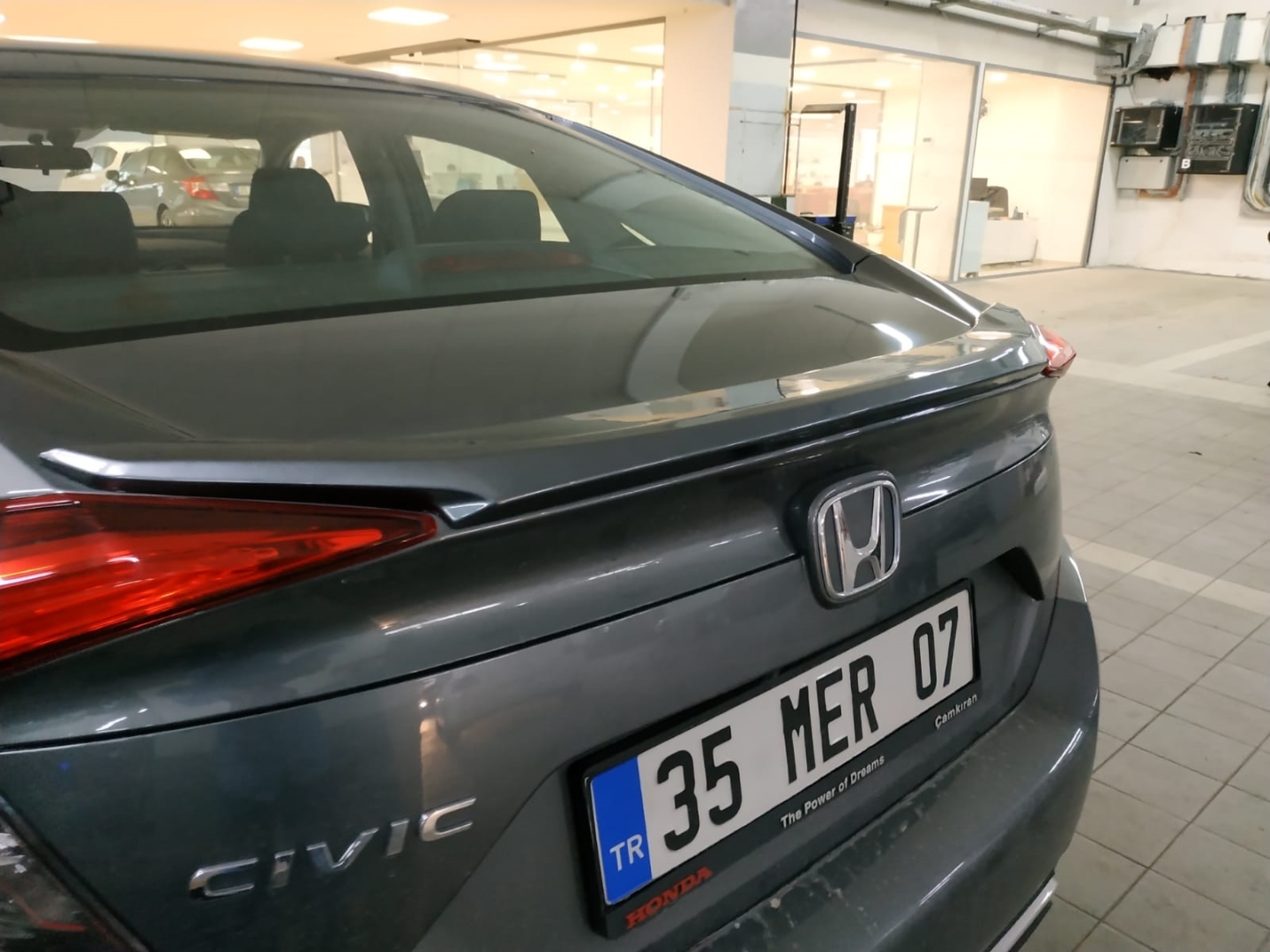 Honda Civic FC5 2016-2020 İçin Uyumlu Işıksız Spoiler (Boyasız) 2