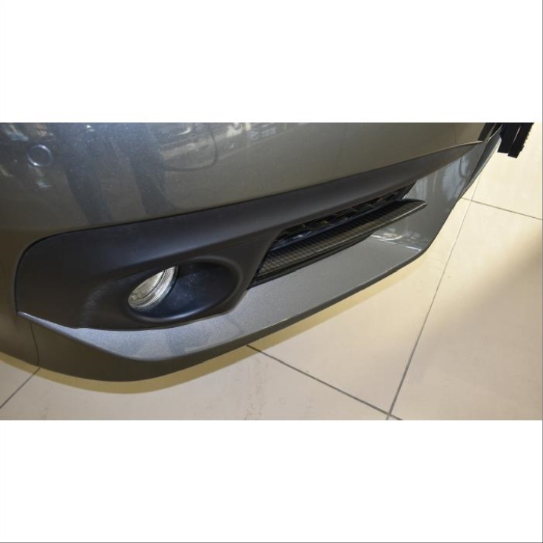 Civic FC5 2016-2020 İçin Uyumlu Ön Sis Orta Çıta Piano Black 3